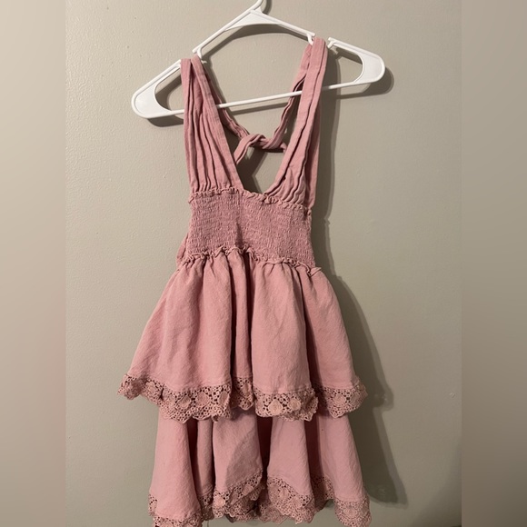 Dress - Picture 1 of 2